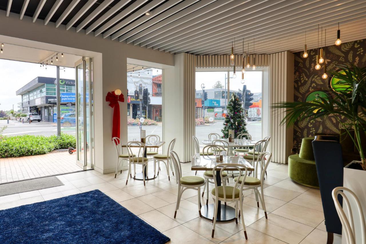 Ramada By Wyndham, Hamilton City Center Экстерьер фото